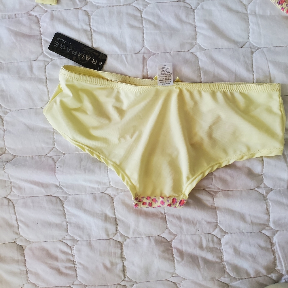 New under wear set - Picture 7 of 13